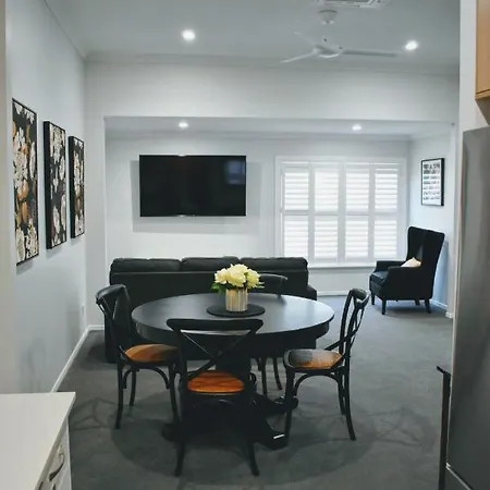 Cocobrew Boutique Apartments Rockhampton Exterior photo